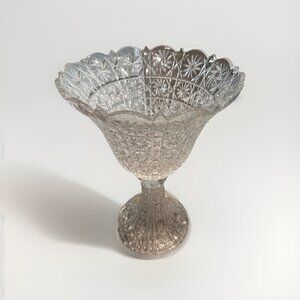 Towle, Pin Star, Leaded Crystal, English Truffle, Bohemian Pedestal Centerpiece
